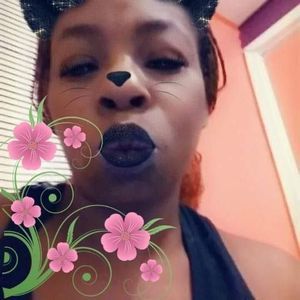 Meet your Posher, Youlette